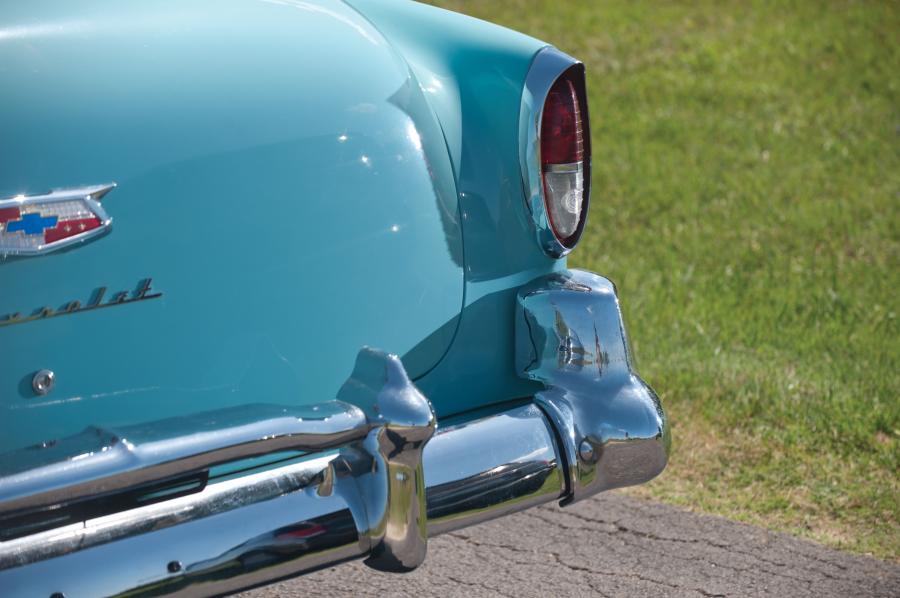  Chevrolet Bel Air Sport Coupe 1954 года  (фото 41 из 67)
